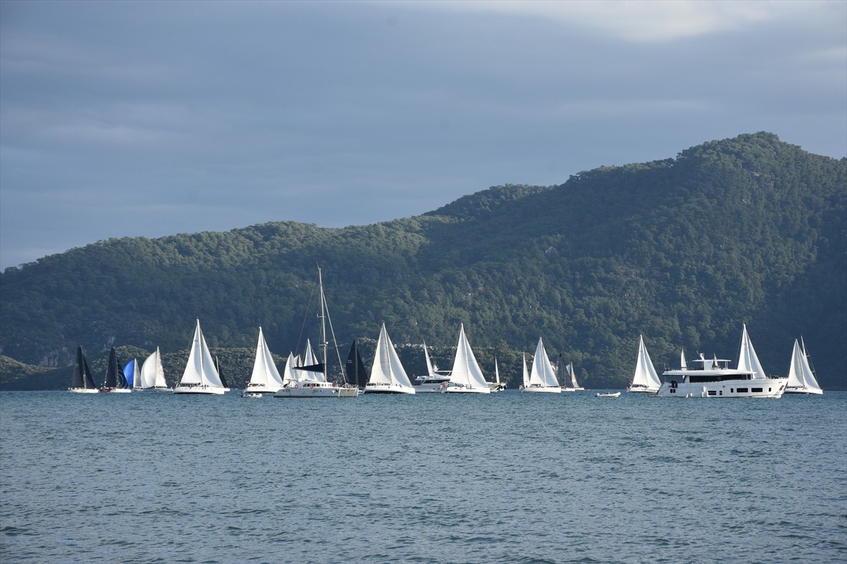 Muğla'nın Marmaris ilçesinde düzenlenen 36. Uluslararası Marmaris Yarış Haftası'nın ikinci gününde...
