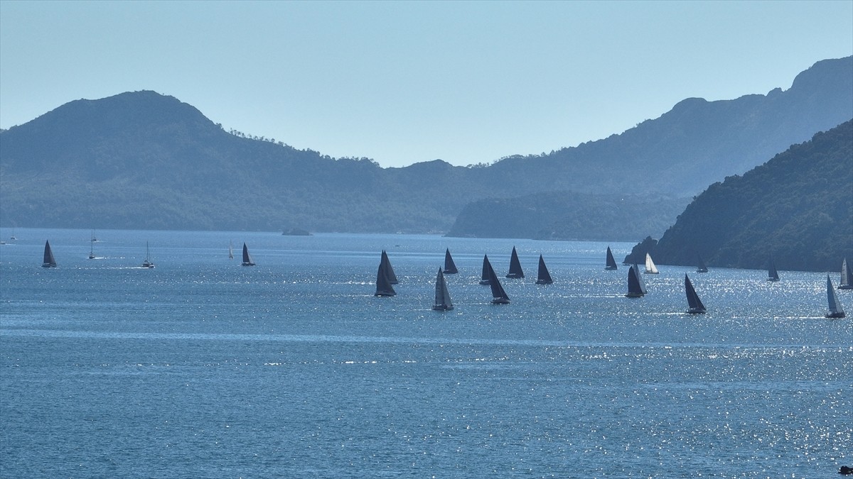 Muğla'nın Marmaris ilçesinde düzenlenen 36. Uluslararası Marmaris Yarış Haftası'nın üçüncü gününde...