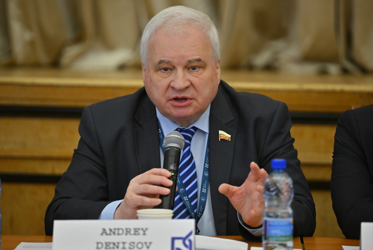 Rusya'nın başkenti Moskova'da düzenlenen forumda, Orta Doğu'daki siyasi süreçler, işbirliği...