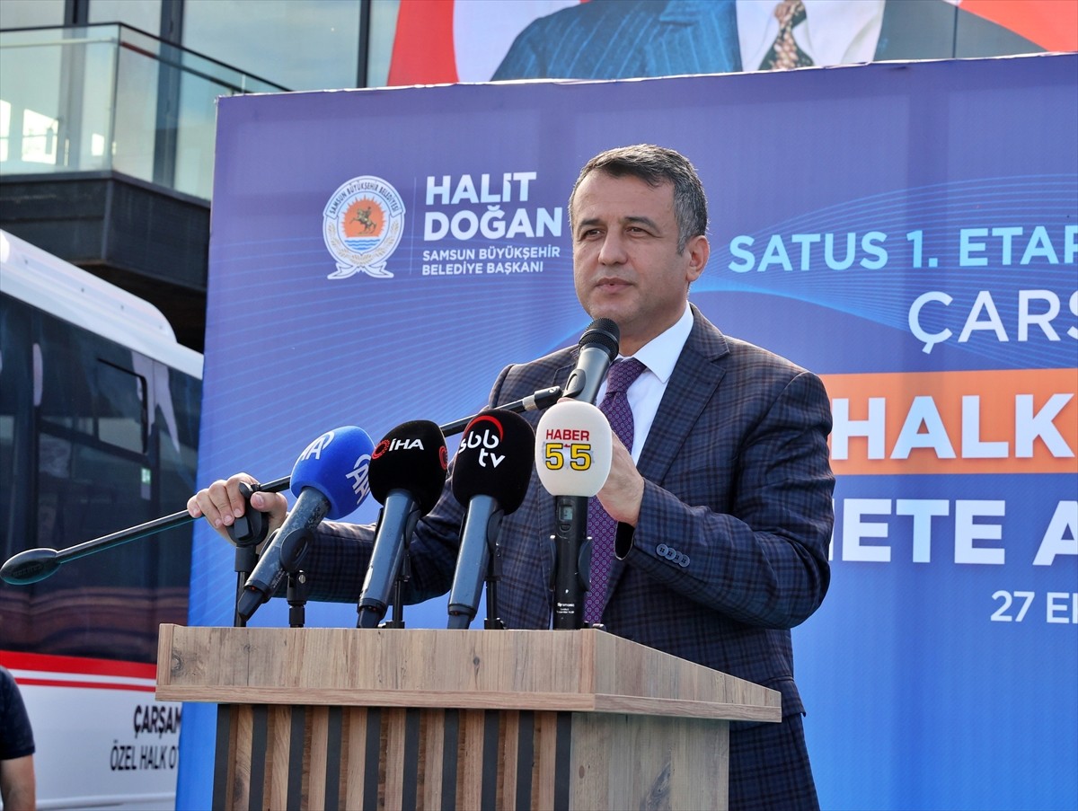 Samsun Büyükşehir Belediyesince, 17 ilçede entegre toplu taşıma ağı oluşturmayı hedefleyen "Samsun...