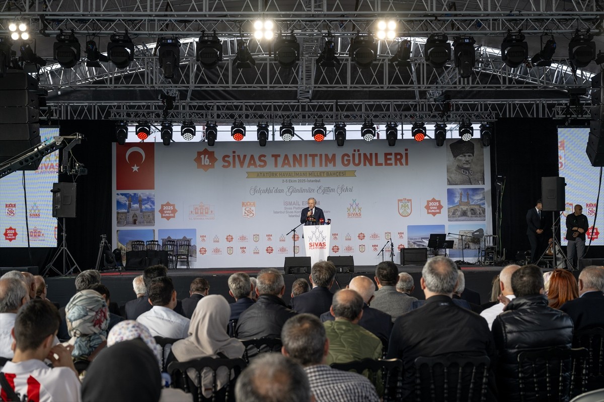 Sivas Platformunca her yıl düzenlenen "Sivas Tanıtım Günleri"nin 16'ncısı, Atatürk Havalimanı...