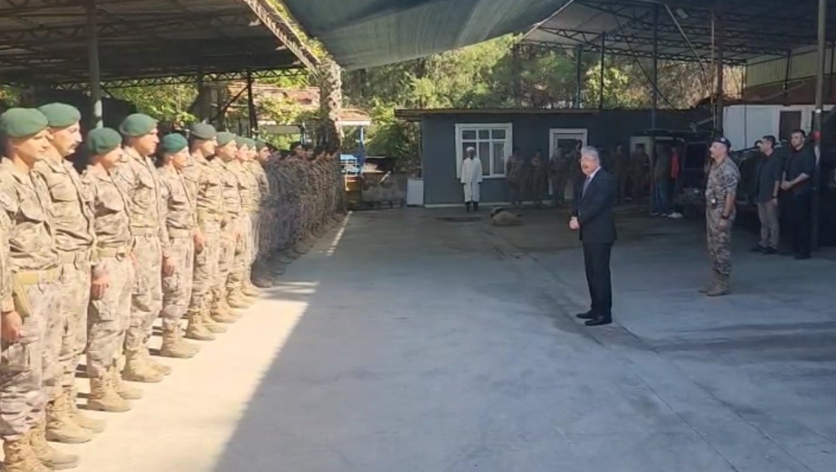 Suriye'de görev yapacak Osmaniye İl Emniyet Müdürlüğü Özel Harekat Şube Müdürlüğüne bağlı timler...