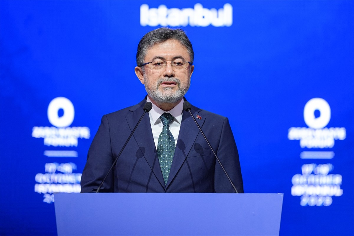 Tarım ve Orman Bakanı İbrahim Yumaklı, Sıfır Atık Vakfı tarafından, Çevre, Şehircilik ve İklim...