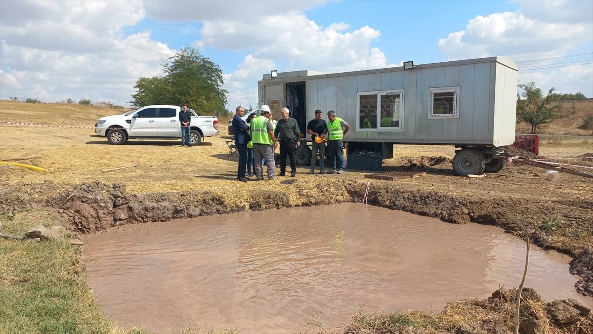 Tekirdağ Su ve Kanalizasyon İdaresi (TESKİ) tarafından kentte yaşanan kuraklığın etkilerini...