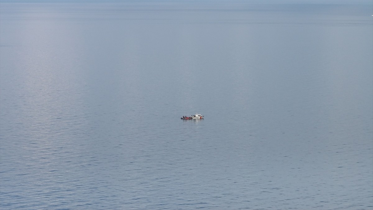 Trabzon'un Arsin ilçesinde 16 Ekim'de denizde kaybolduğu iddia edilen balıkçı Mehmet Ali Gürsoy'u...