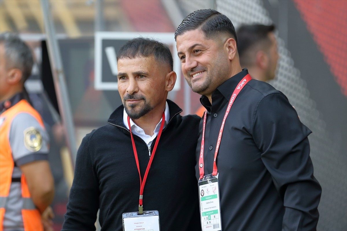 Trendyol 1. Lig'in 11. haftasında Arca Çorum FK ile Boluspor, Çorum Şehir Stadı'nda karşılaştı....