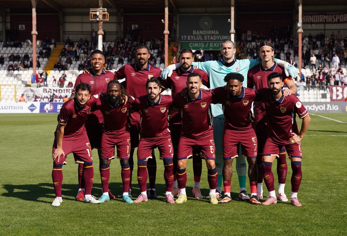 Trendyol 1. Lig'in 11. haftasında Bandırmaspor ile Esenler Erokspor karşılaştı. Bandırmaspor...