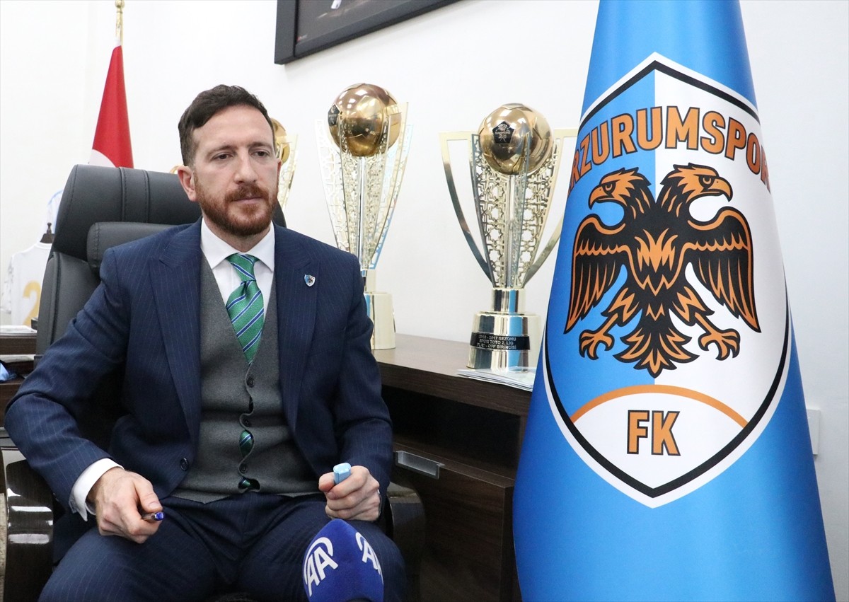 Trendyol 1. Lig ekiplerinden Erzurumspor FK Kulüp Başkanı Ahmet Dal, AA muhabirine açıklamalarda...