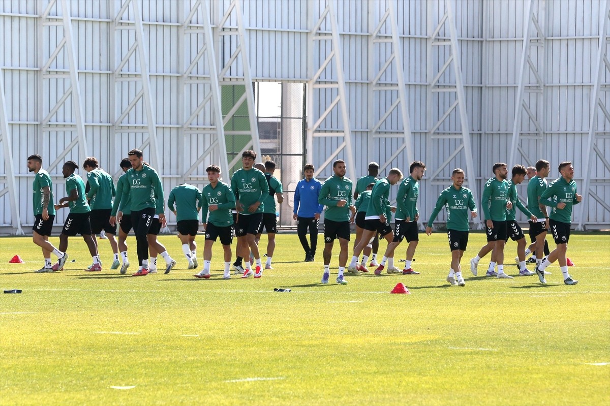 Trendyol Süper Lig'in 9. haftasında 18 Ekim Cumartesi günü Kocaelispor'u konuk edecek TÜMOSAN...