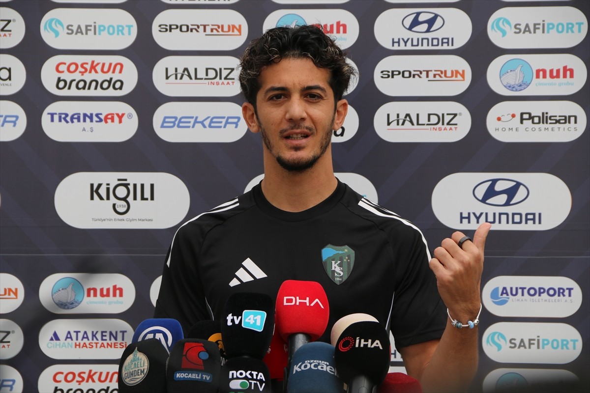 Trendyol Süper Lig'in 9. haftasında deplasmanda TÜMOSAN Konyaspor ile karşılaşacak Kocaelispor...