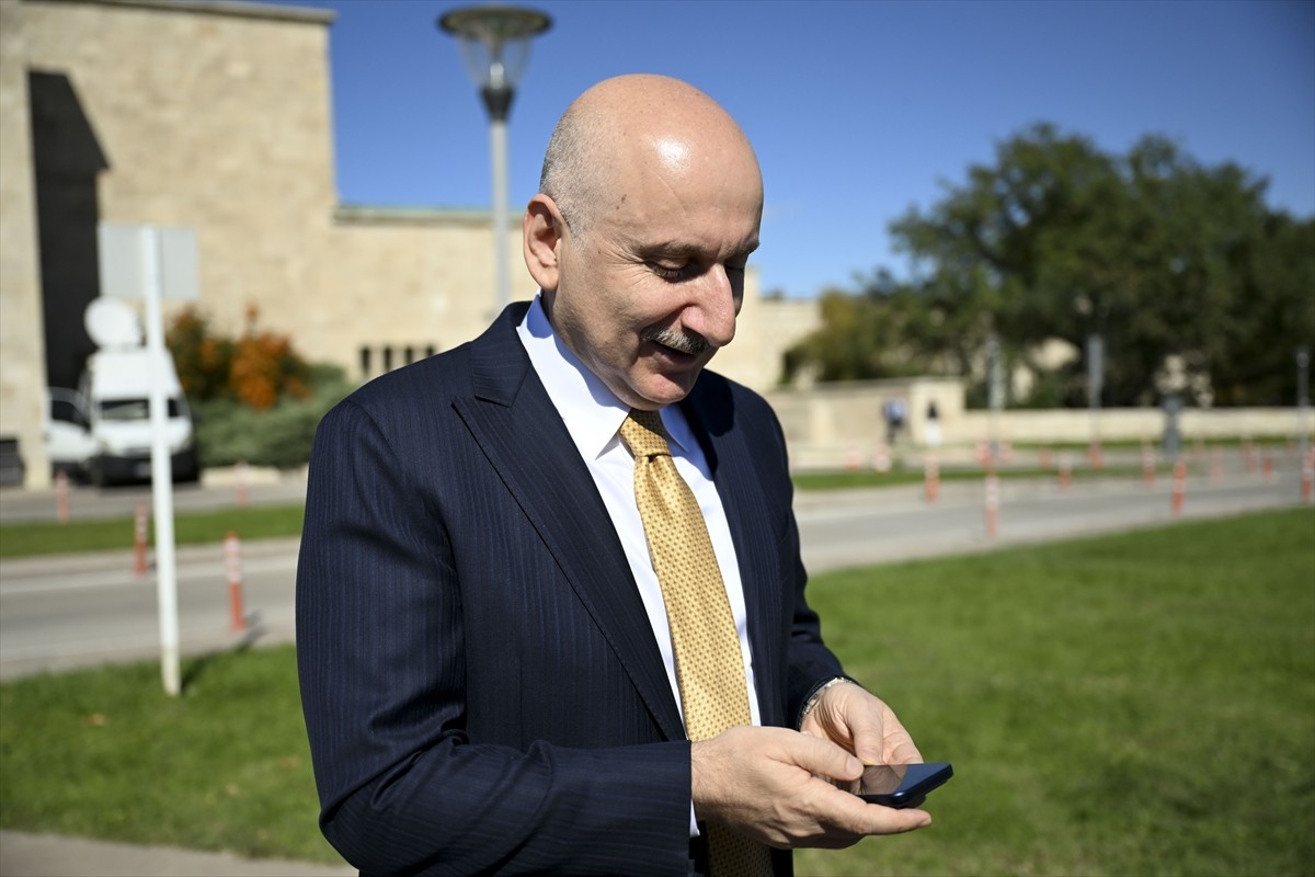 Türkiye'nin 1 Nisan 2026'da geçmeyi planladığı 5G'ye ilişkin hazırlıklar yoğun şekilde devam...