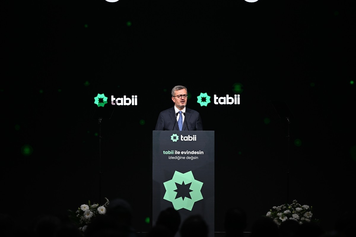 Türkiye'nin uluslararası dijital platformu tabii'nin yeni sezonu, "tabii ile evindesin, izlediğine...