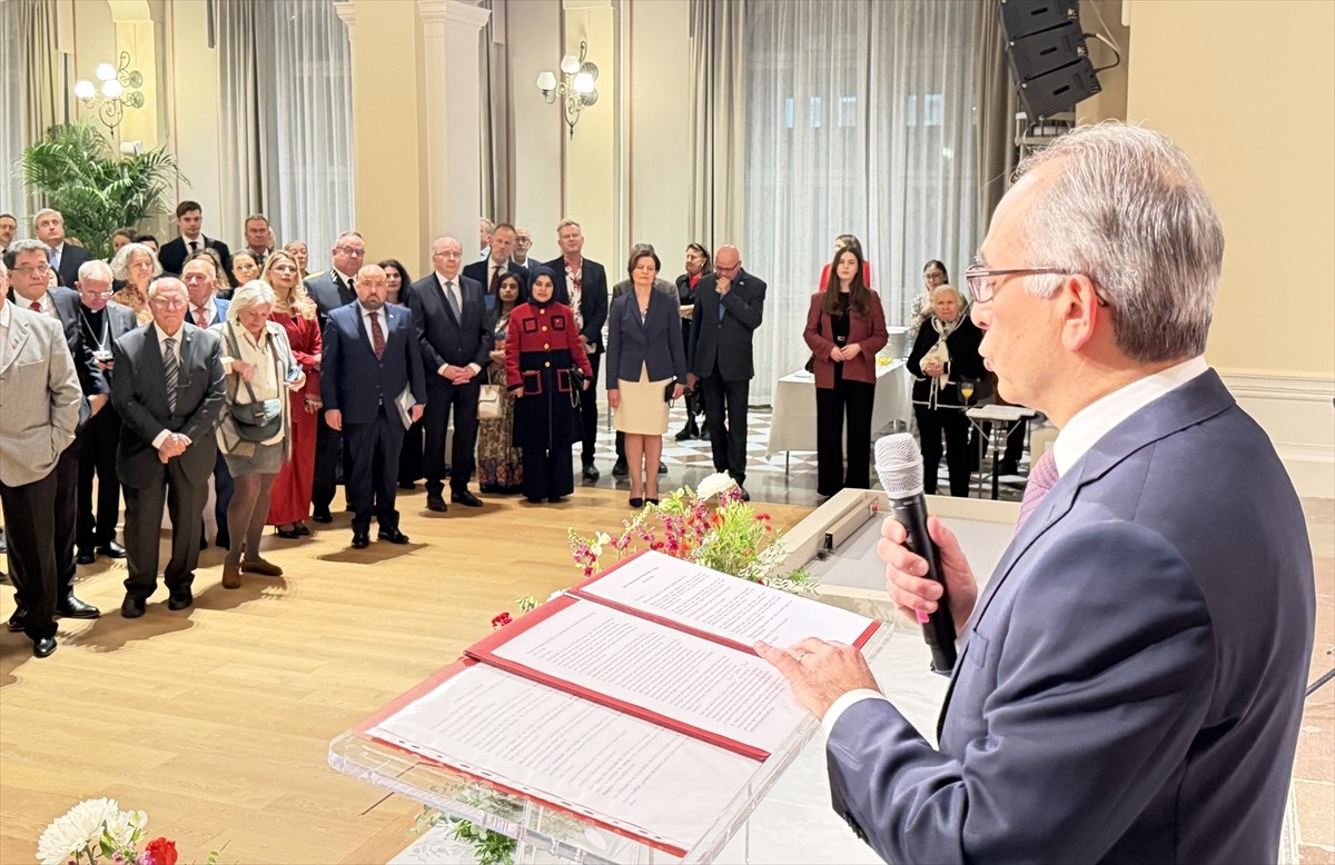Türkiye Cumhuriyeti'nin 102. kuruluş yılı, İsveç'in başkenti Stockholm'de düzenlenen resepsiyonla...