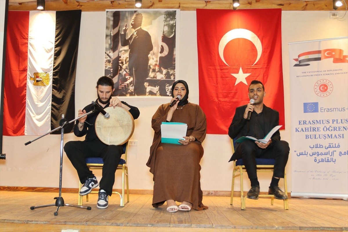 Türkiye’de devlet ve özel olmak üzere 200’ü aşkın üniversitede 10 binden fazla Mısırlı öğrenci...