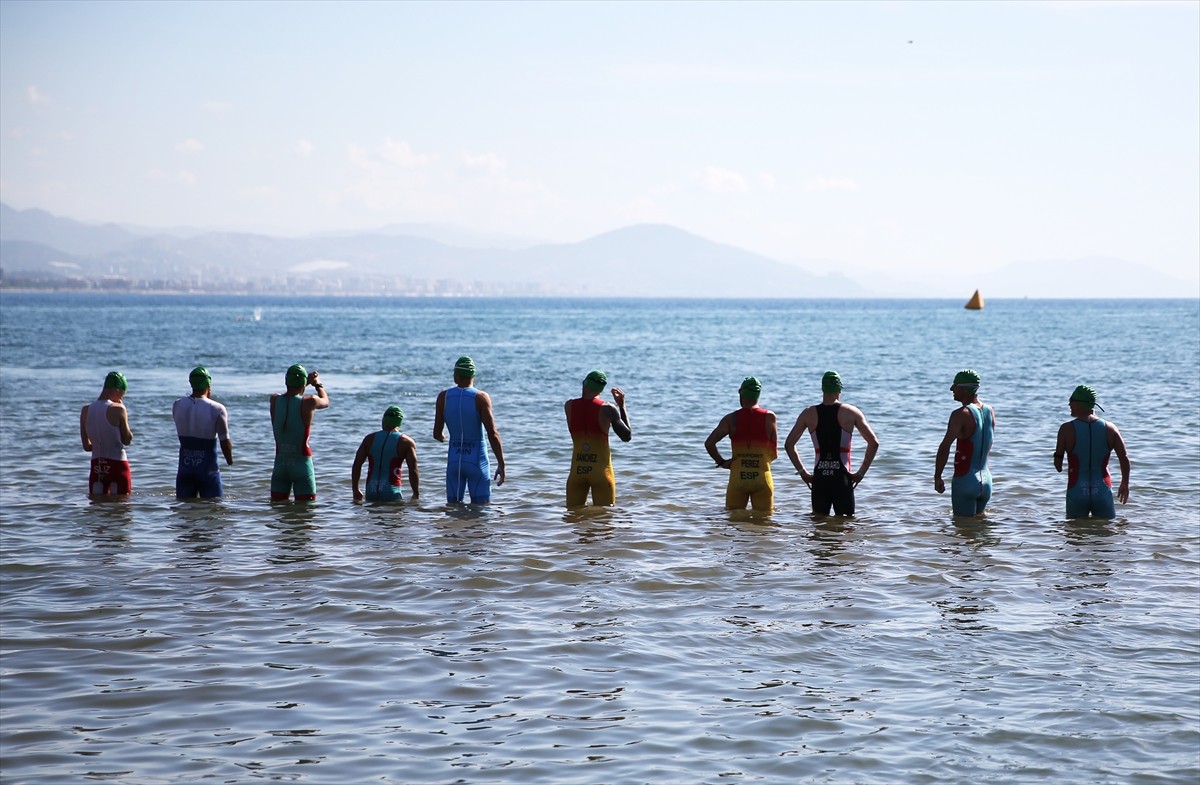 Türkiye Triatlon Federasyonu ile Alanya Belediyesinin organizasyonunda düzenlenen 34. Alanya...