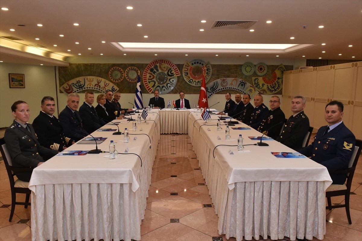 Türkiye ve Yunanistan arasındaki Güven Artırıcı Önlemler Toplantısı'nın yeni turu İzmir'de...