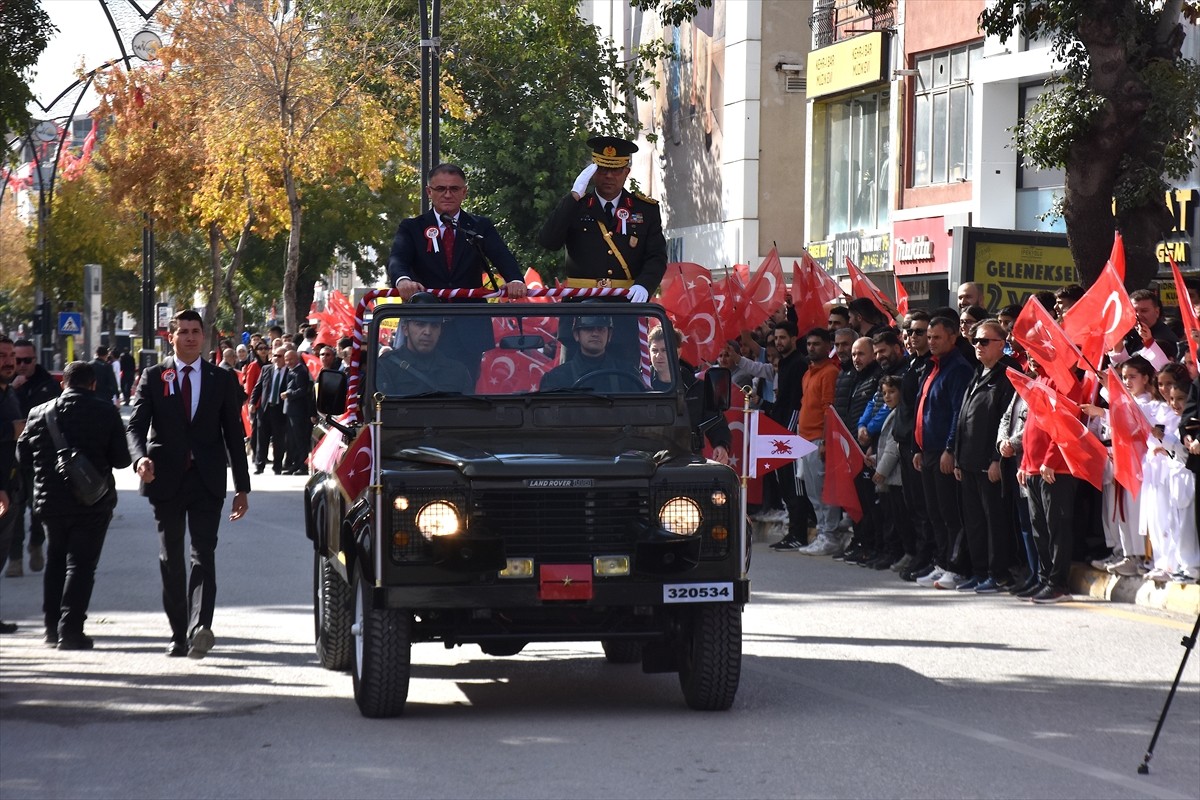 Van, Bitlis, Muş ve Hakkari'de 29 Ekim Cumhuriyet Bayramı ve Cumhuriyet'in 102. yıl dönümü...