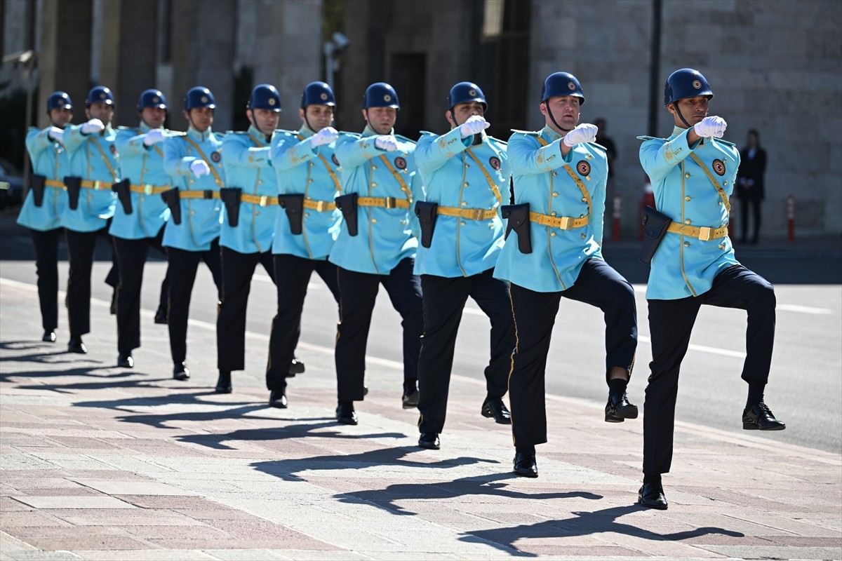 Vefat eden 19. Dönem Kahramanmaraş Milletvekili Ökkeş Şendiller için Meclis'te cenaze töreni...