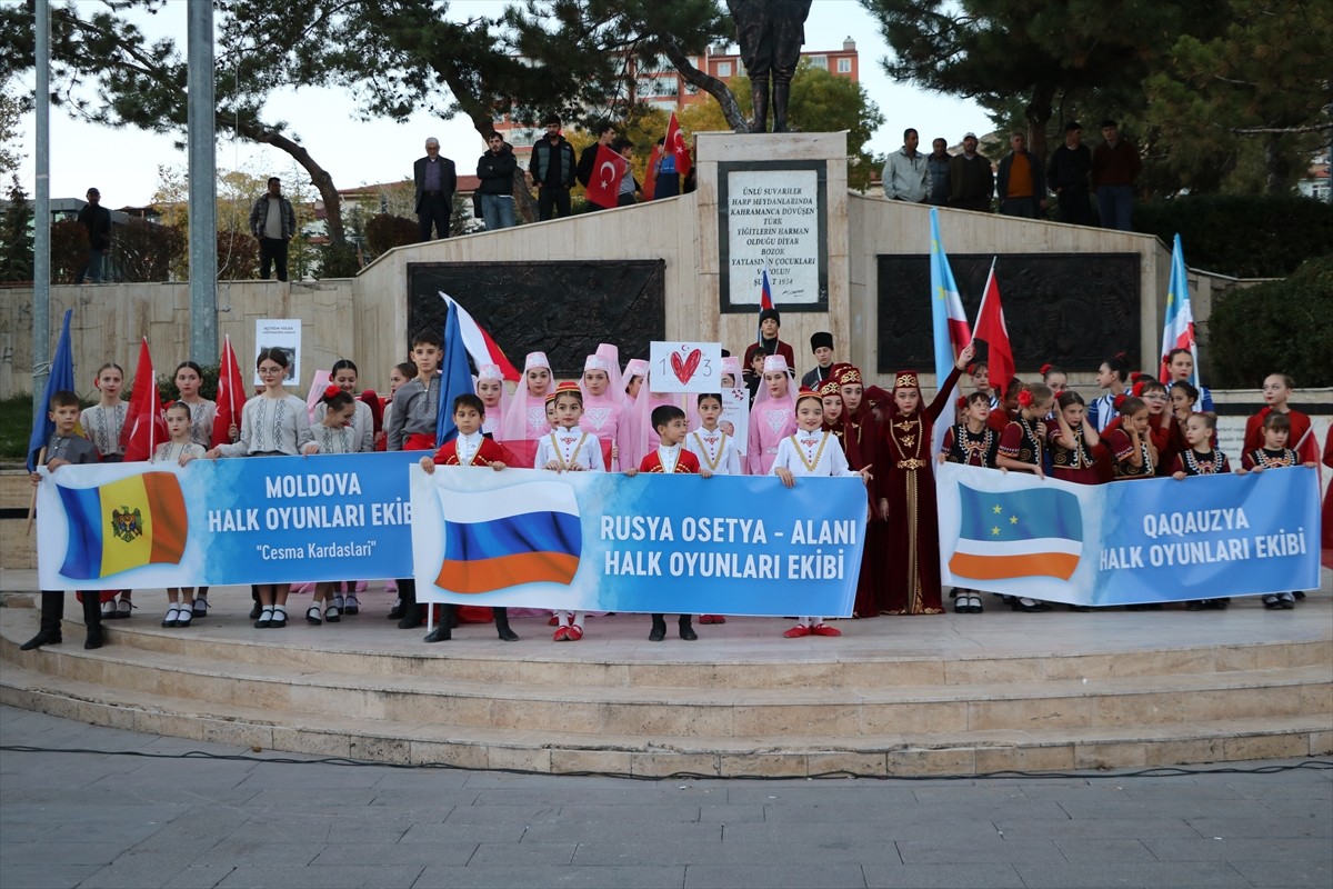 Yozgat Belediyesince 29 Ekim Cumhuriyet Bayramı kutlamaları kapsamında düzenlenen 1. Uluslararası...