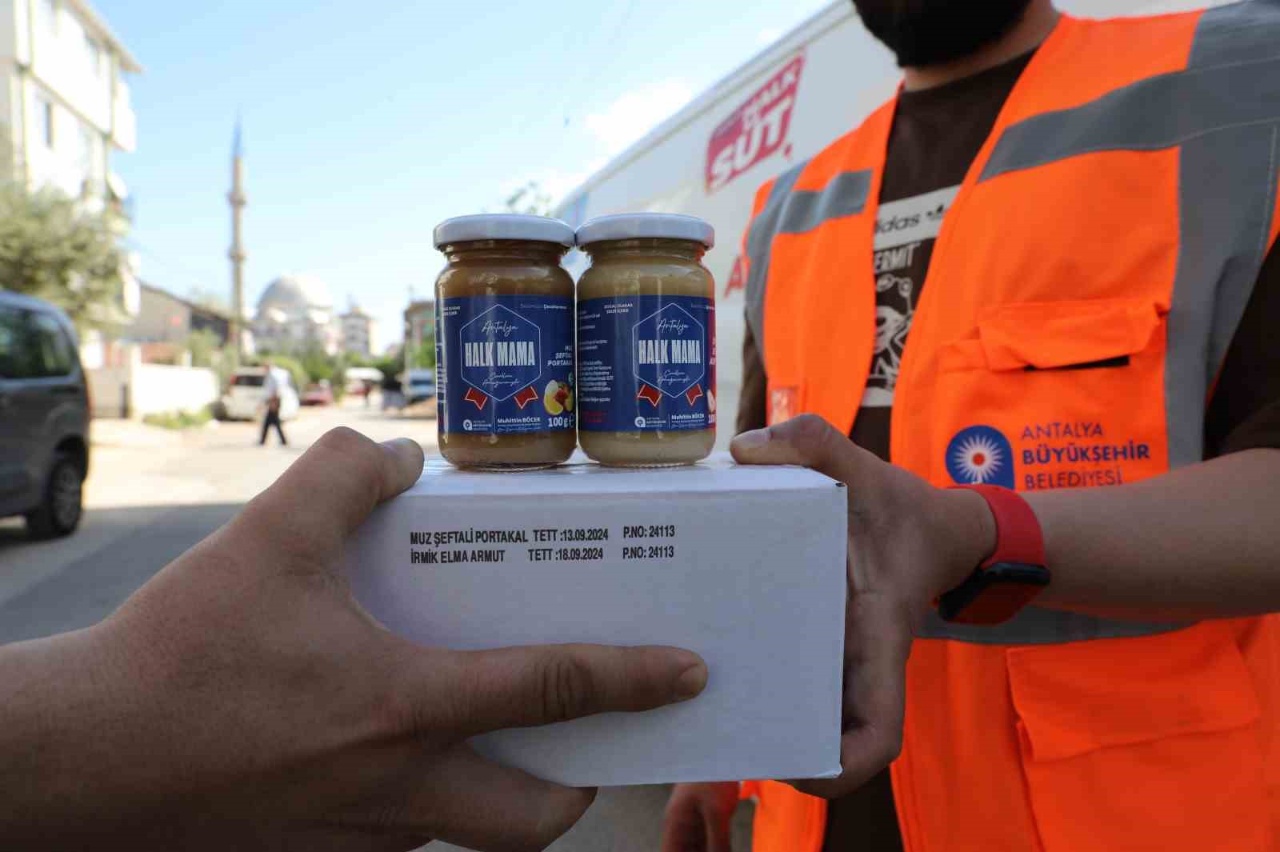 0-24 Aylık Bebeği olan Ailelere Destek! Binlerce Bebeğe Her Ay Ücretsiz Mama Veriliyor