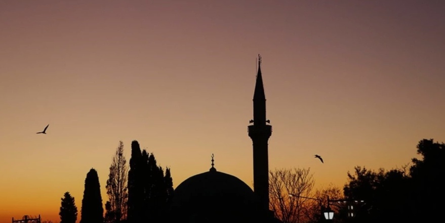 2025-2026 Üç Aylar Ne Zaman Başlıyor? Diyanet Takvimi Belli Oldu: İşte Recep, Şaban ve Ramazan Tarihleri