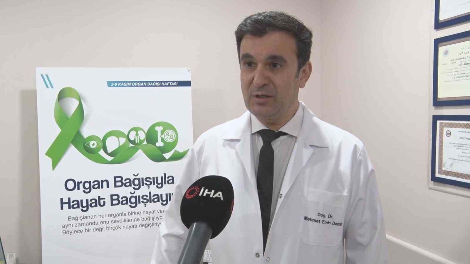 21 SENEDİR DİYALİZ TEDAVİSİ GÖREN 45 YAŞINDAKİ HASTA, GERÇEKLEŞTİRİLEN ORGAN NAKLİYLE SAĞLIĞINA...