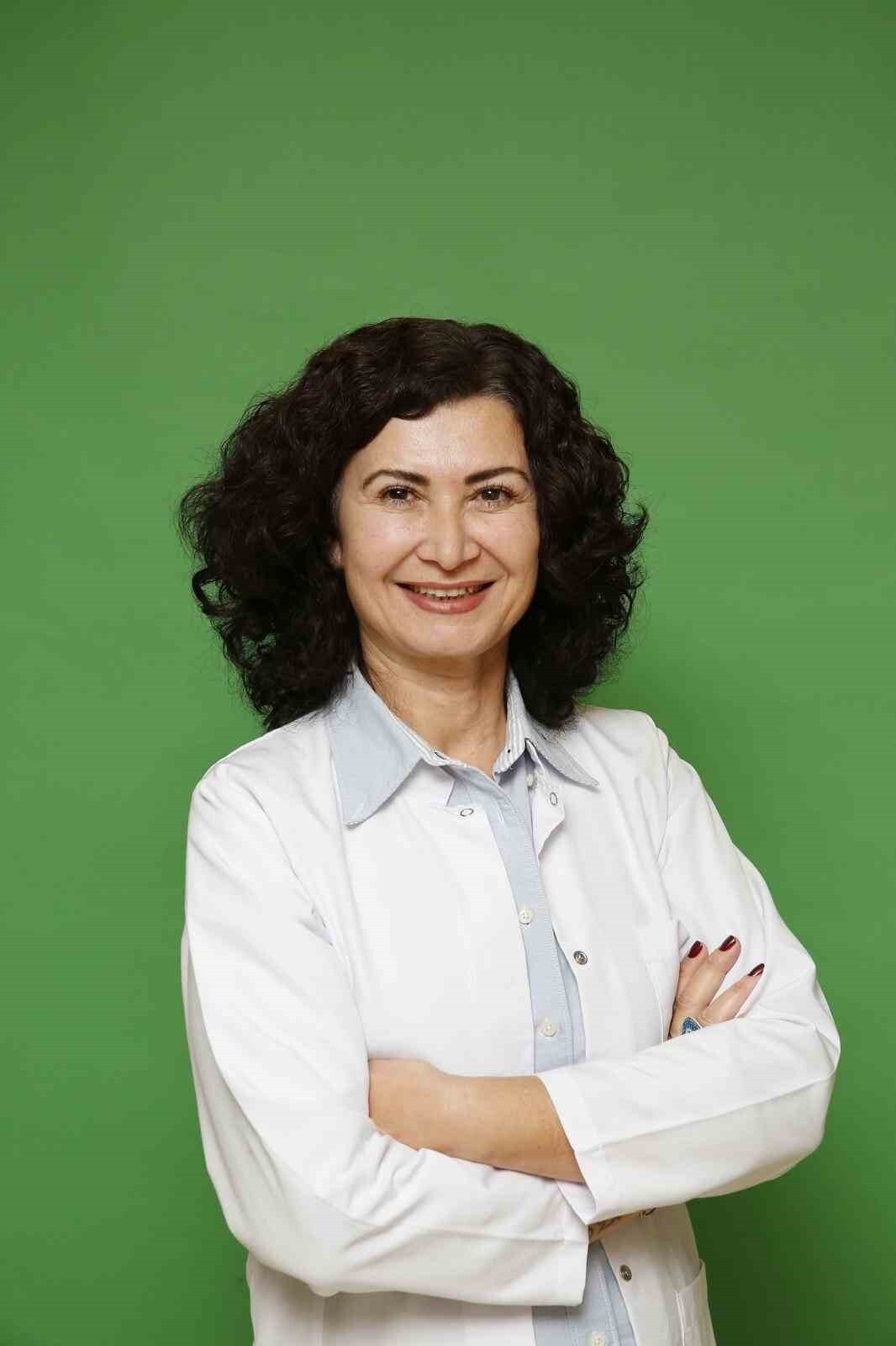 ACIBADEM HASTANESİ NÖROLOJİ UZMANI DR. HÜLYA YILDIZ BAYAR