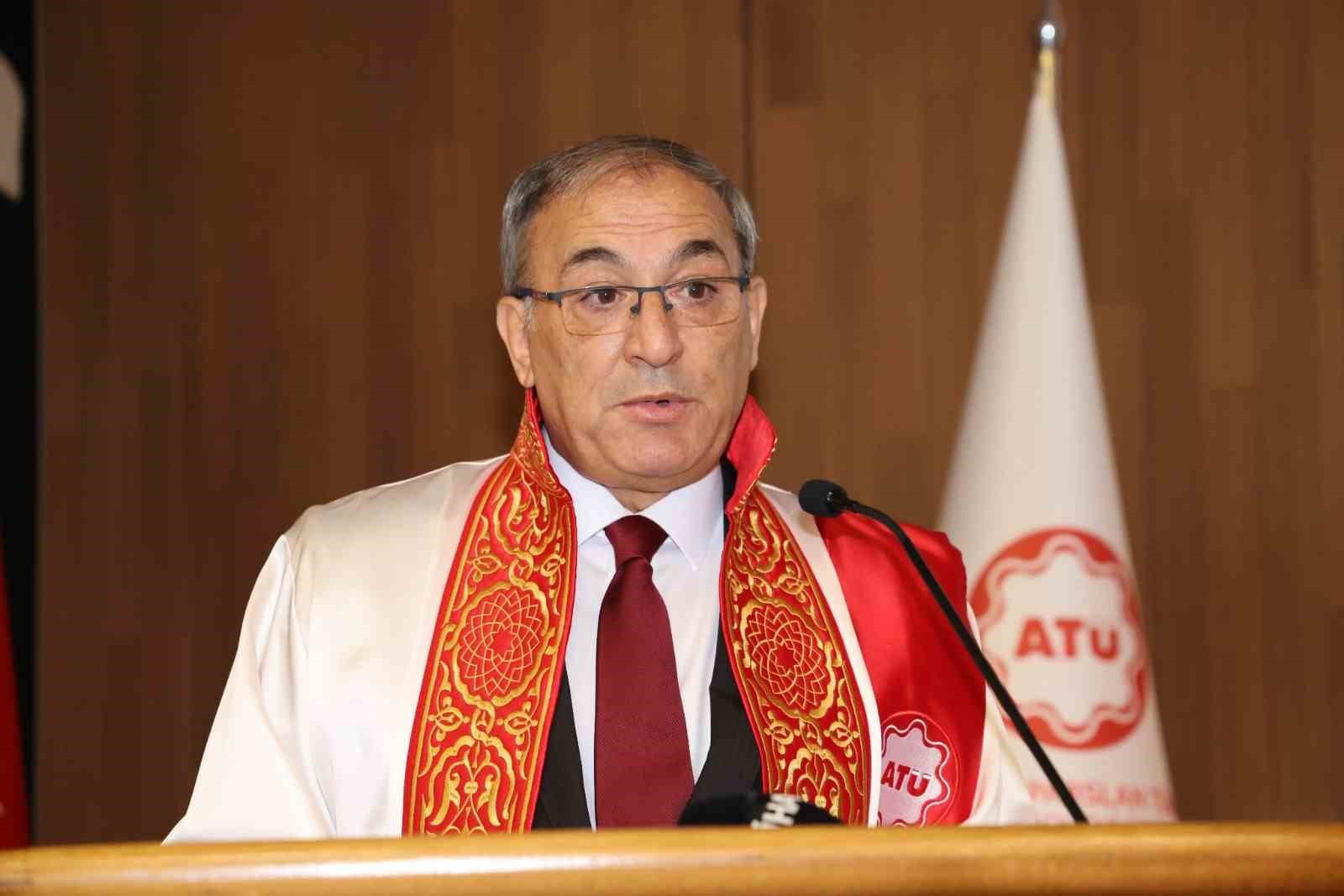 AÇILIŞTA KONUŞAN ADANA ALPARSLAN TÜRKEŞ BİLİM VE TEKNOLOJİ ÜNİVERSİTESİ REKTÖRÜ PROF. DR. ADNAN...