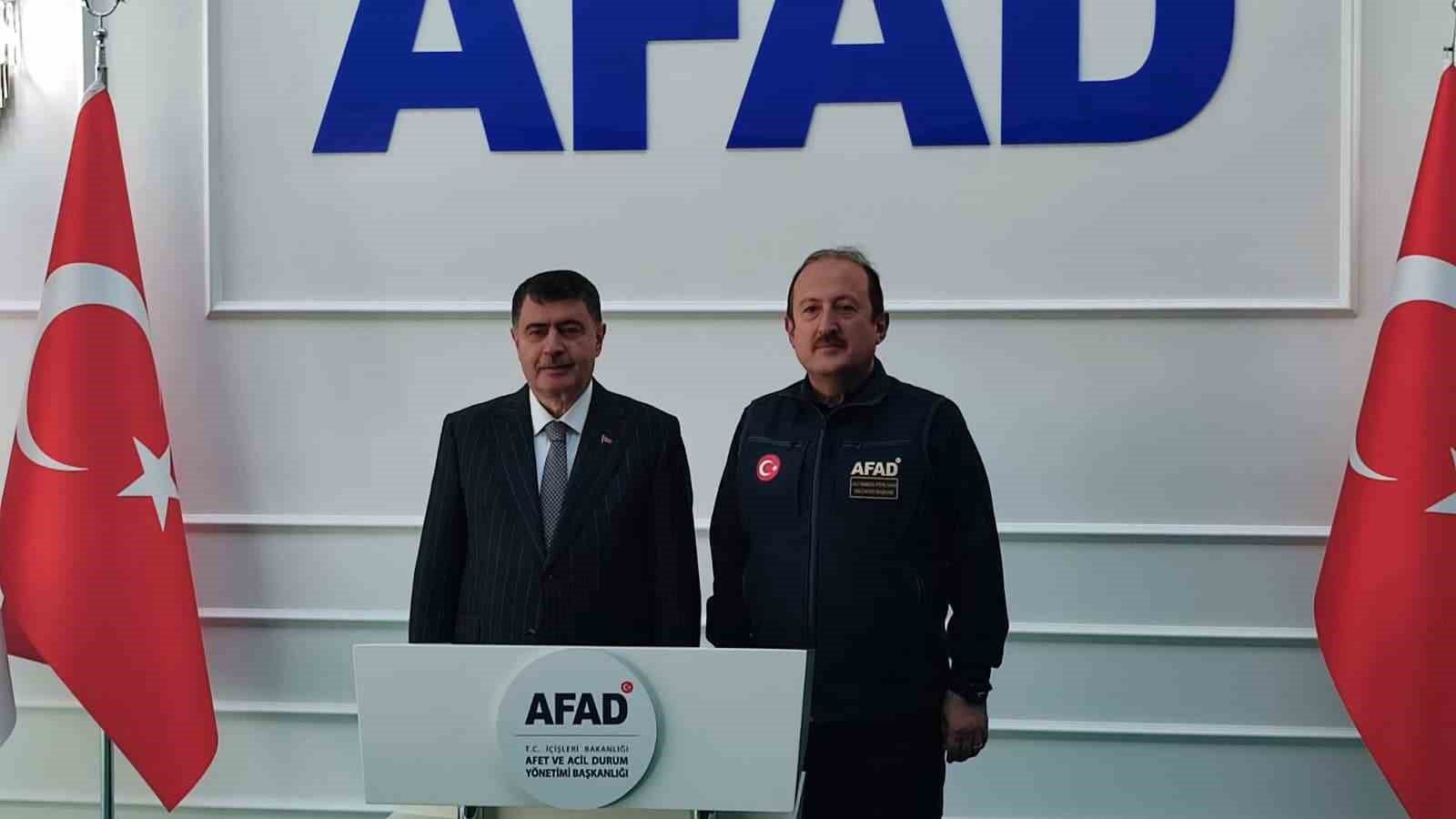 AFAD BAŞKANI ALİ HAMZA PEHLİVAN VE ANKARA VALİSİ VASİP ŞAHİN