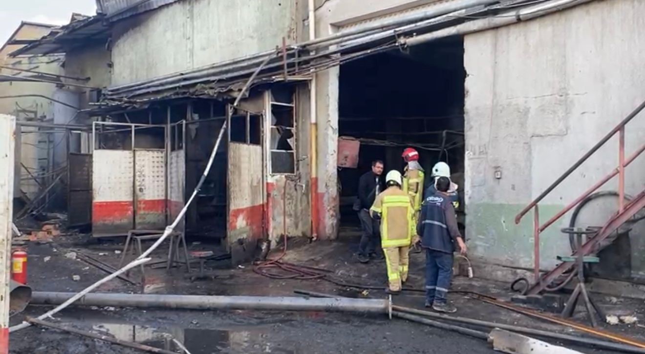 AFYONKARAHİSAR'DA YAĞ FABRİKASINDA İŞÇİLERİN ÇALIŞMA YAPTIKLARI YAĞ KAZANINDA YAŞANAN PATLAMADA...