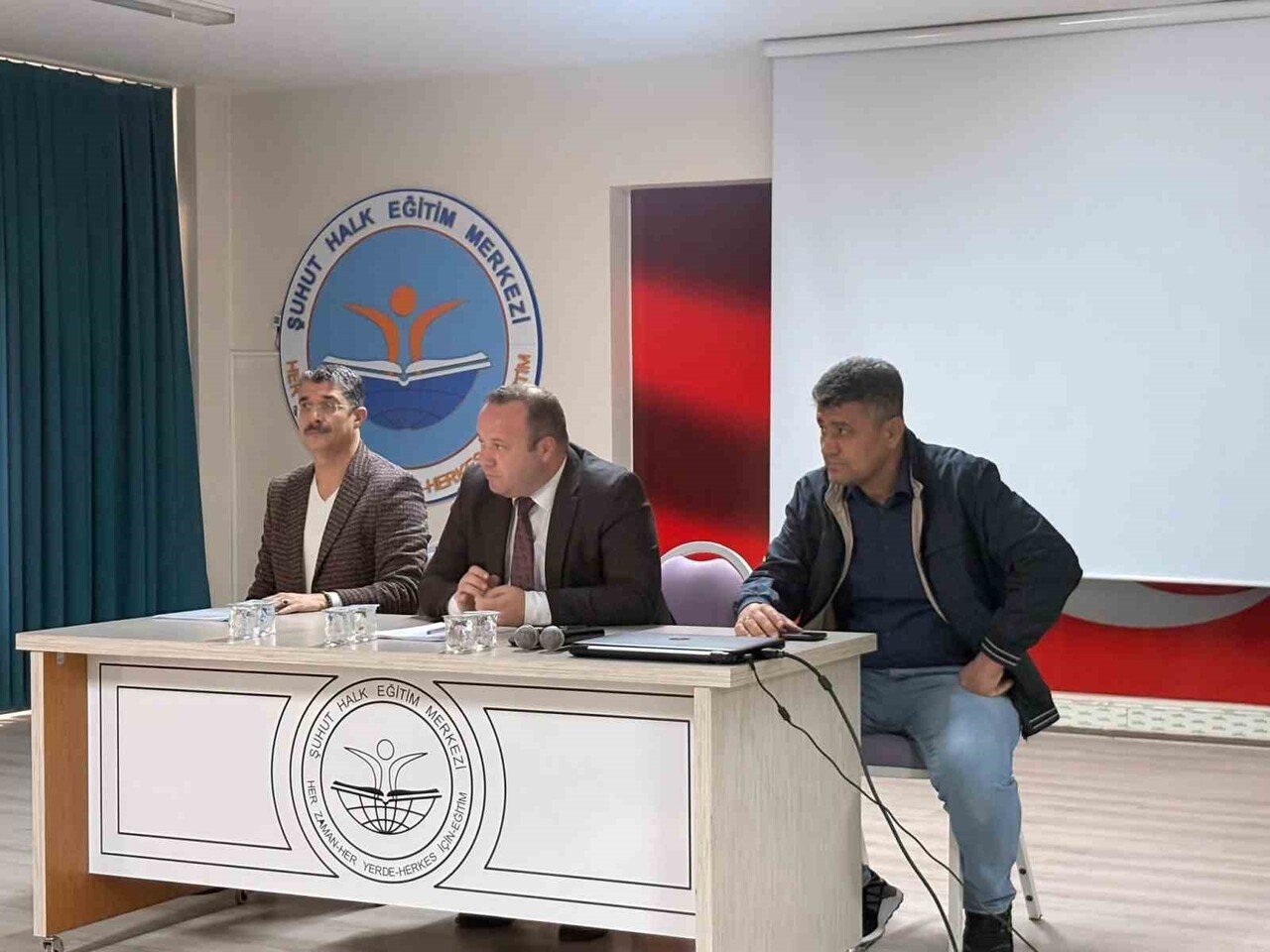 AFYONKARAHİSAR’IN ŞUHUT İLÇESİNDE, KÖYLERE HİZMET GÖTÜRME BİRLİĞİ (KHGB) MECLİS TOPLANTISI...