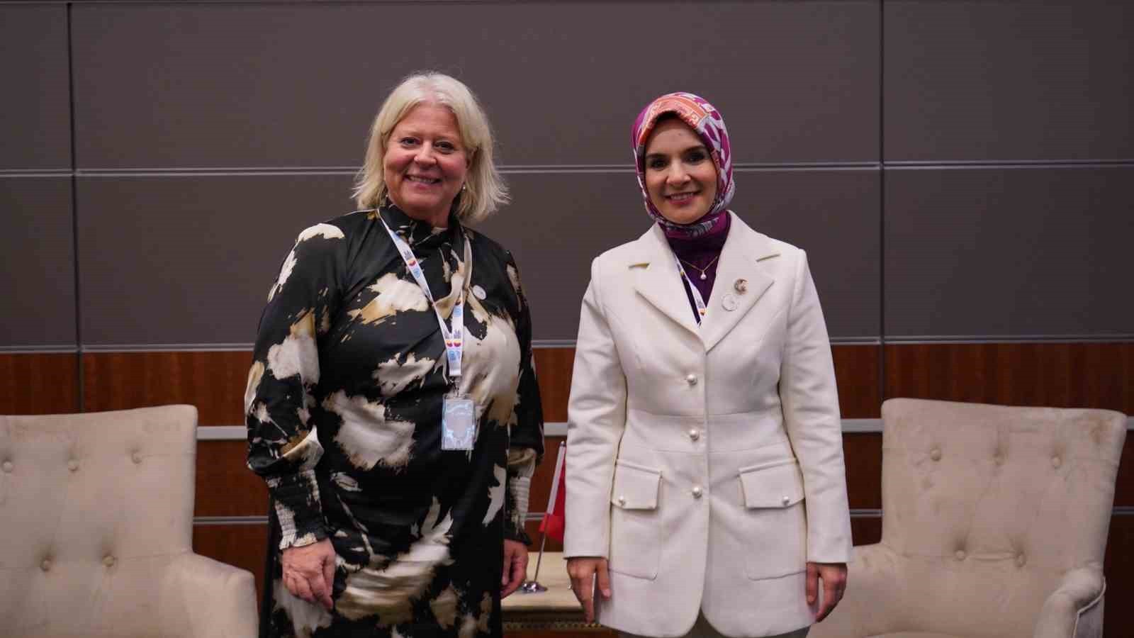 AİLE VE SOSYAL HİZMETLER BAKANI GÖKTAŞ KATAR’DA