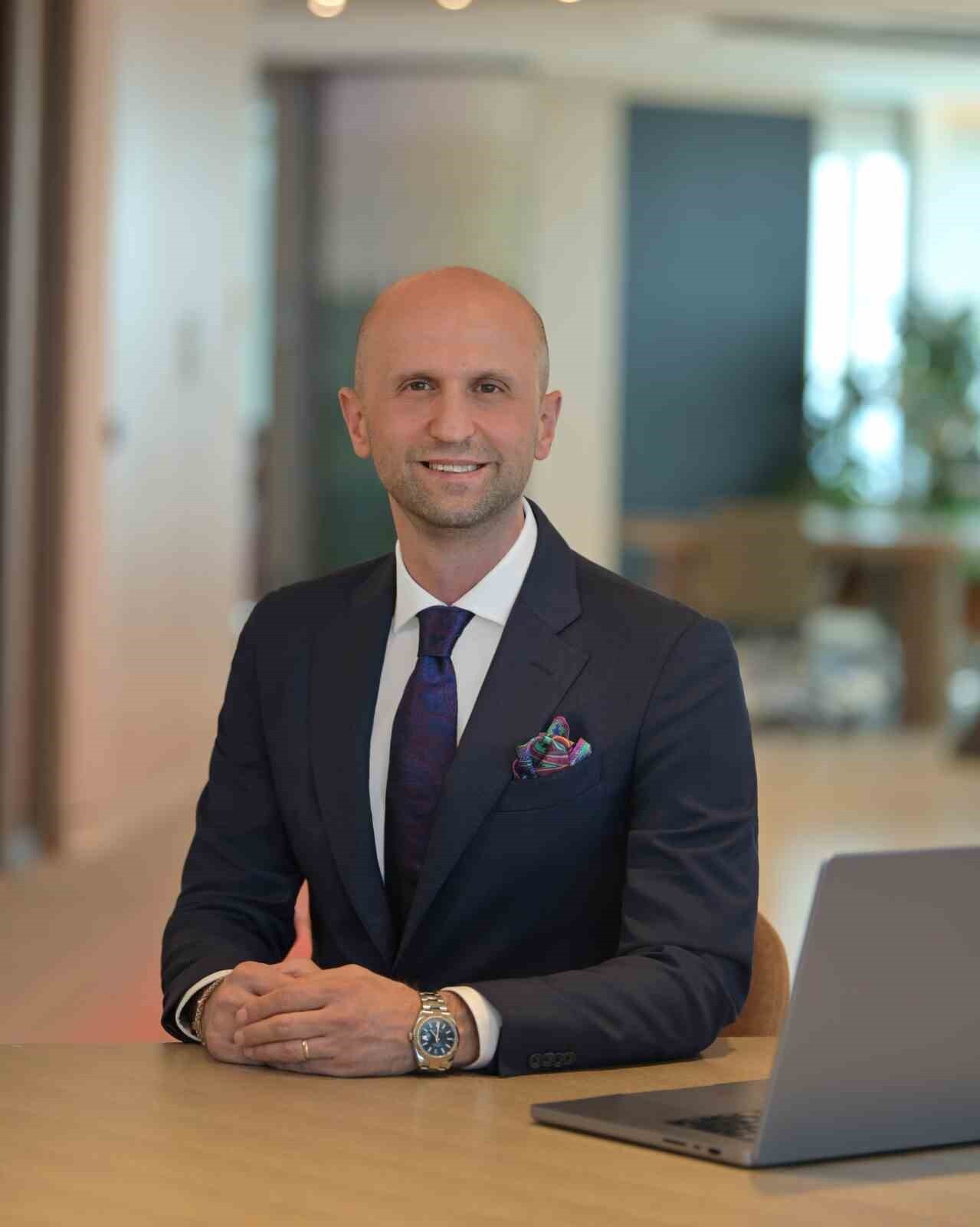 AKBANK KOBİ BANKACILIĞI GENEL MÜDÜR YARDIMCISI ALPER BEKTAŞ