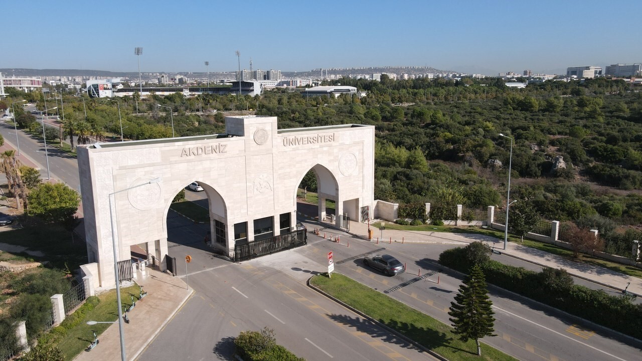 AKDENİZ ÜNİVERSİTESİ, 2026 YILI QS SÜRDÜRÜLEBİLİRLİK SIRALAMALARINDA DÜNYADA VE TÜRKİYE’DE...