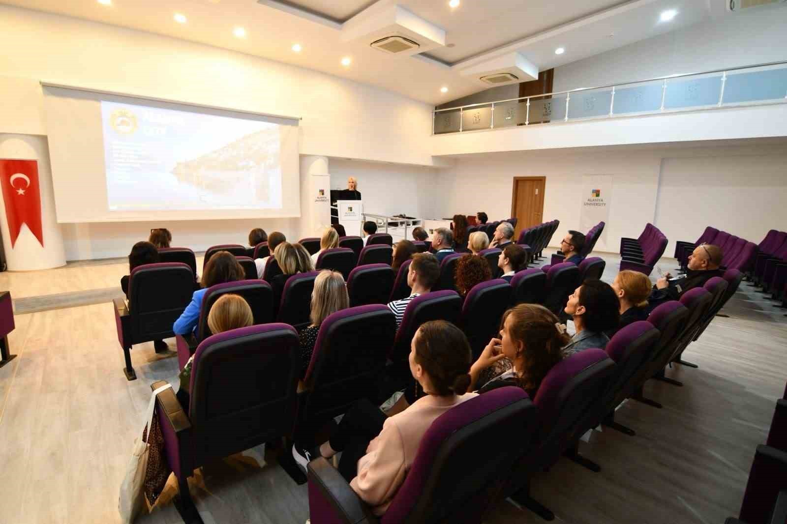 ALANYA ÜNİVERSİTESİ'NİN YILDA 2 DEFA GELENEKSEL OLARAK DÜZENLEDİĞİ INTERNATİONAL WEEK ETKİNLİĞİ...