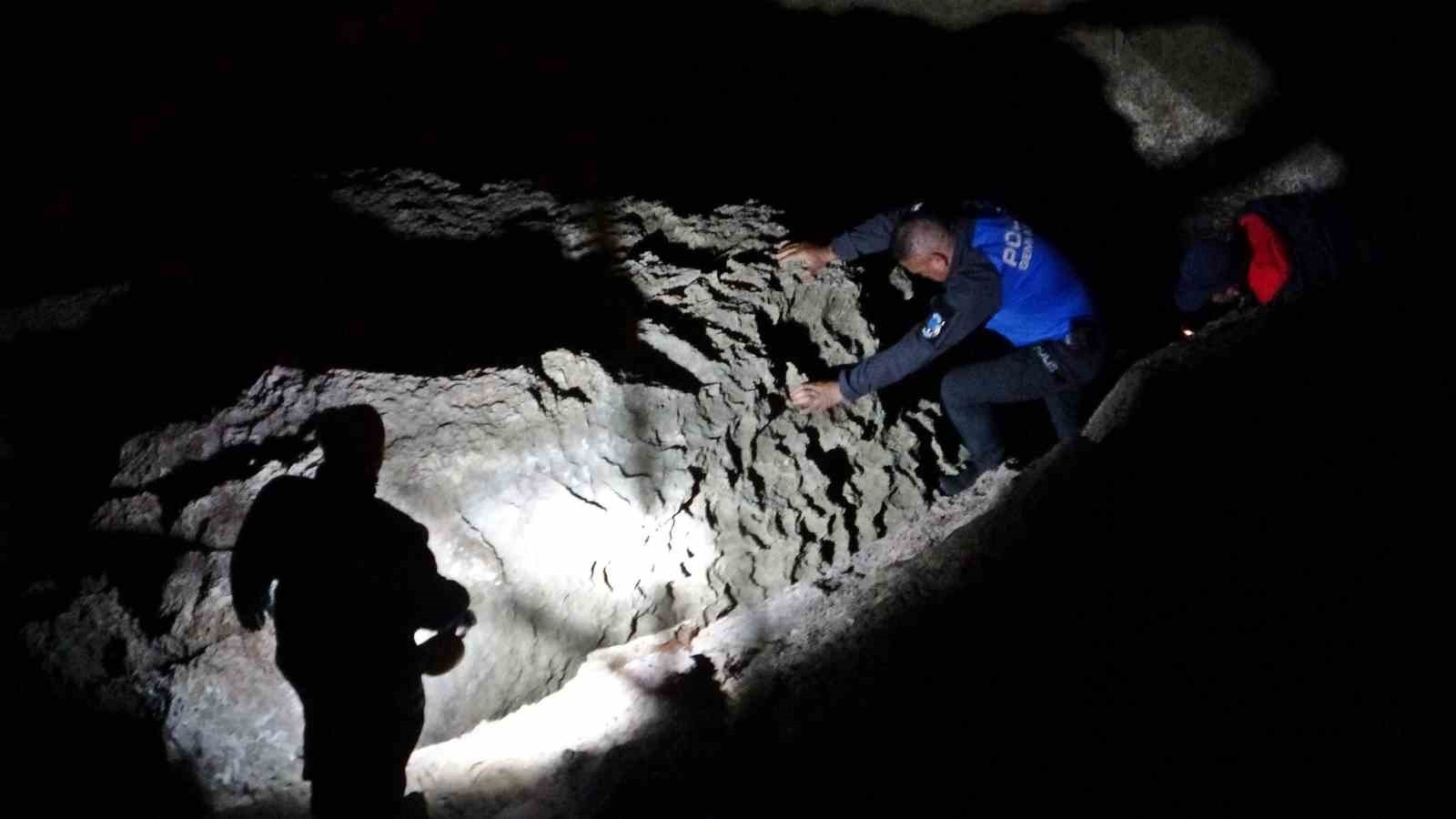 ANTALYA'DA 30 METRELİK FALEZLERDEN KAYALIK ALANA DÜŞEREK YAŞAMINI YİTİREN VE EN SON ‘AİLEMİN BİR...