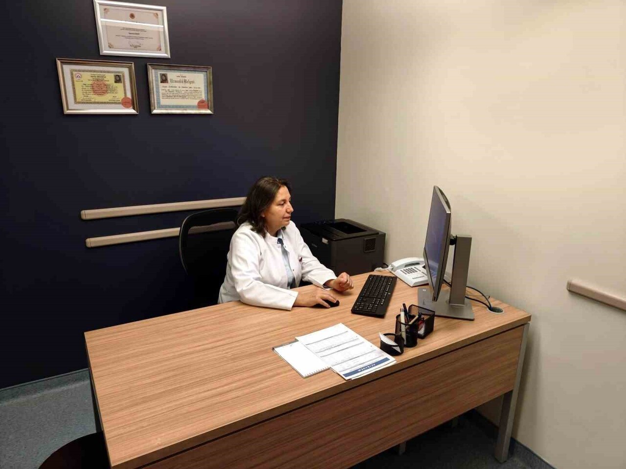 ANTİBİYOTİKLERİN GEREKSİZ KULLANIMININ DİRENÇ SORUNUNA YOL AÇTIĞINI BELİRTEN ACIBADEM KAYSERİ...