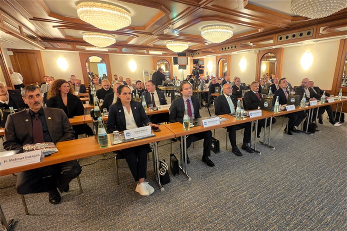 Avrupa Kayserili İşverenler Birliği (AKİB), Avrupa’daki Kayserili iş insanlarını yatırım ve iş...