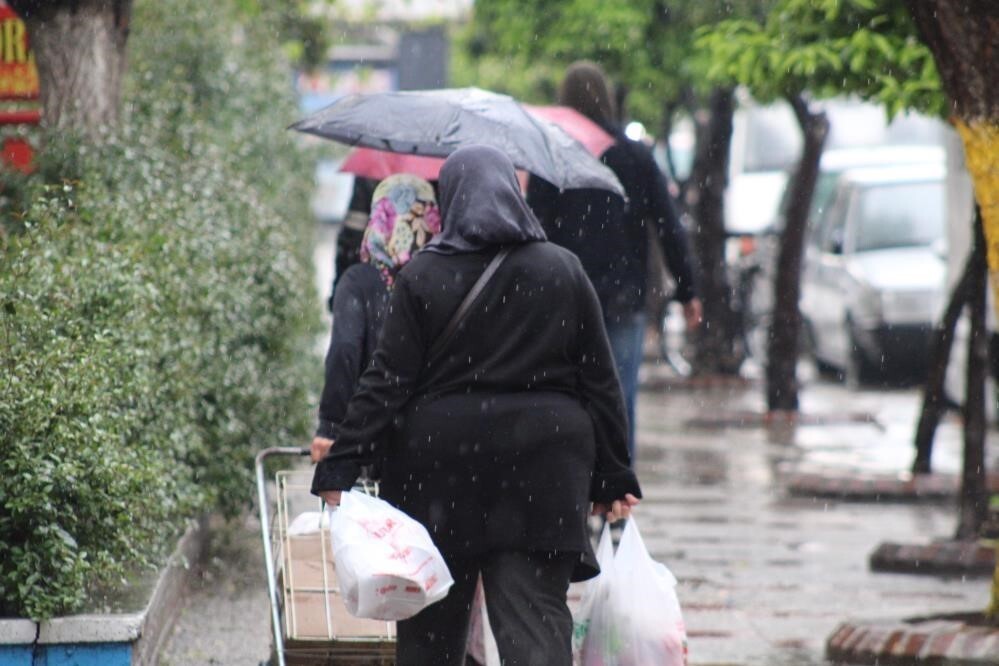 AYDIN GENELİNDE SON ÖLÇÜMLERE GÖRE METREKAREYE DÜŞEN YAĞIŞ MİKTARLARI BELİRLENİRKEN, İL GENELİNDE...