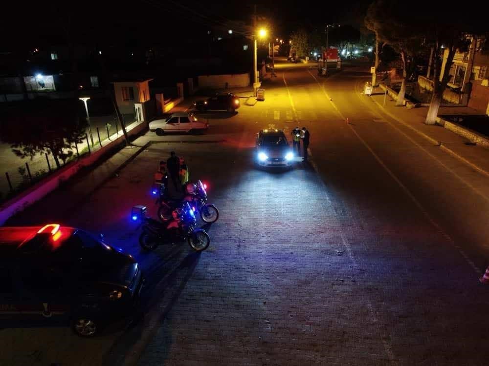 AYDIN’IN SÖKE İLÇESİNDE GERÇEKLEŞTİRİLEN YOĞUNLAŞTIRILMIŞ TRAFİK DENETİMİNDE 21 ARACA CEZAİ İŞLEM...