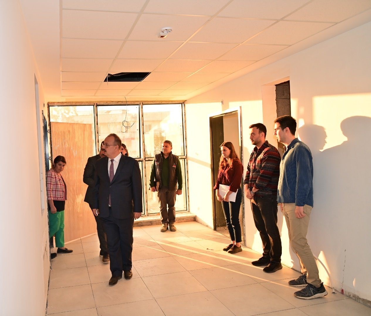 AYDIN VALİSİ YAKUP CANBOLAT, KENTTE YAPIMI DEVAM EDEN AYDIN HUZUREVİ VE REHABİLİTASYON MERKEZİ...