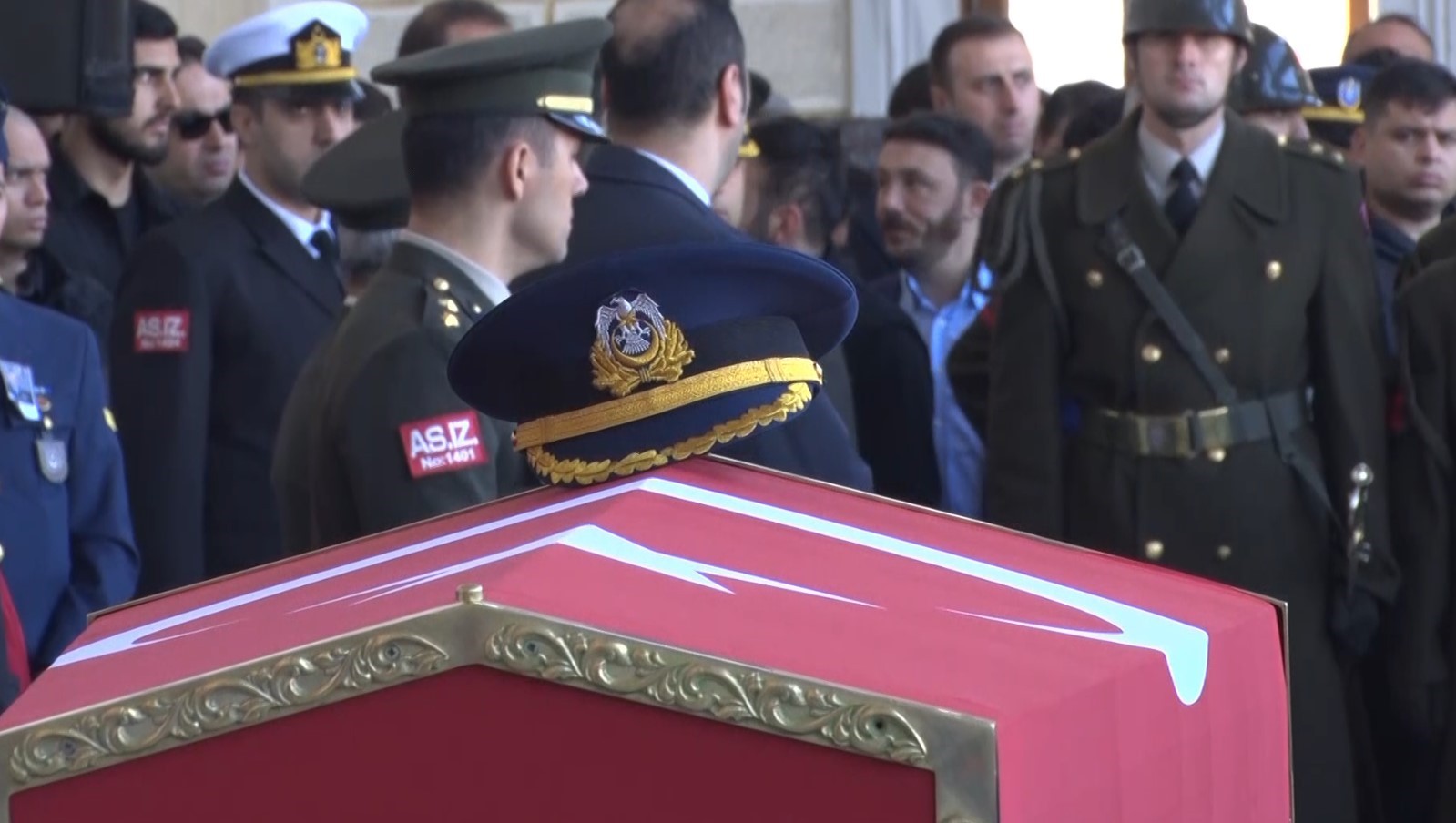 AZERBAYCAN’DAN TÜRKİYE’YE GELİRKEN GÜRCİSTAN’DA DÜŞEN ASKERİ KARGO UÇAĞINDA ŞEHİT DÜŞEN PİLOT...