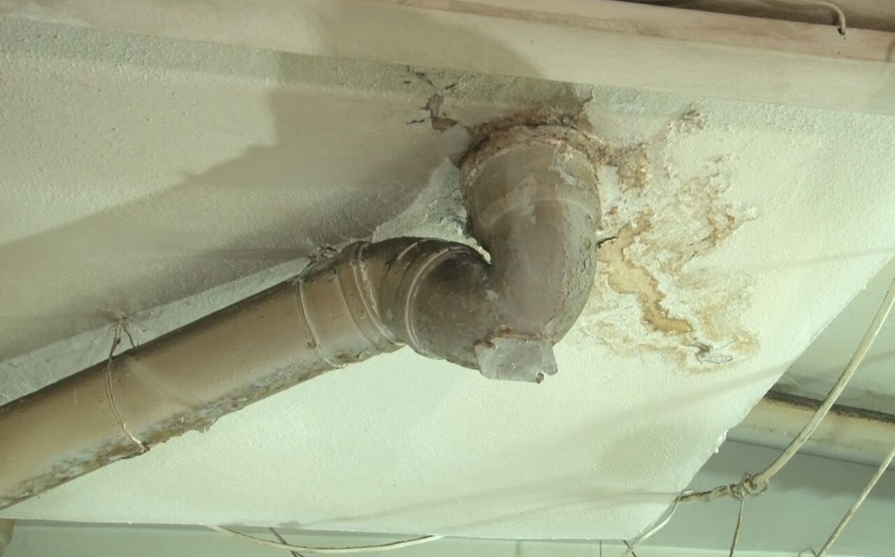 BAĞCILAR'DA RESTORAN VE MARKETLERE DENETİM YAPILDI