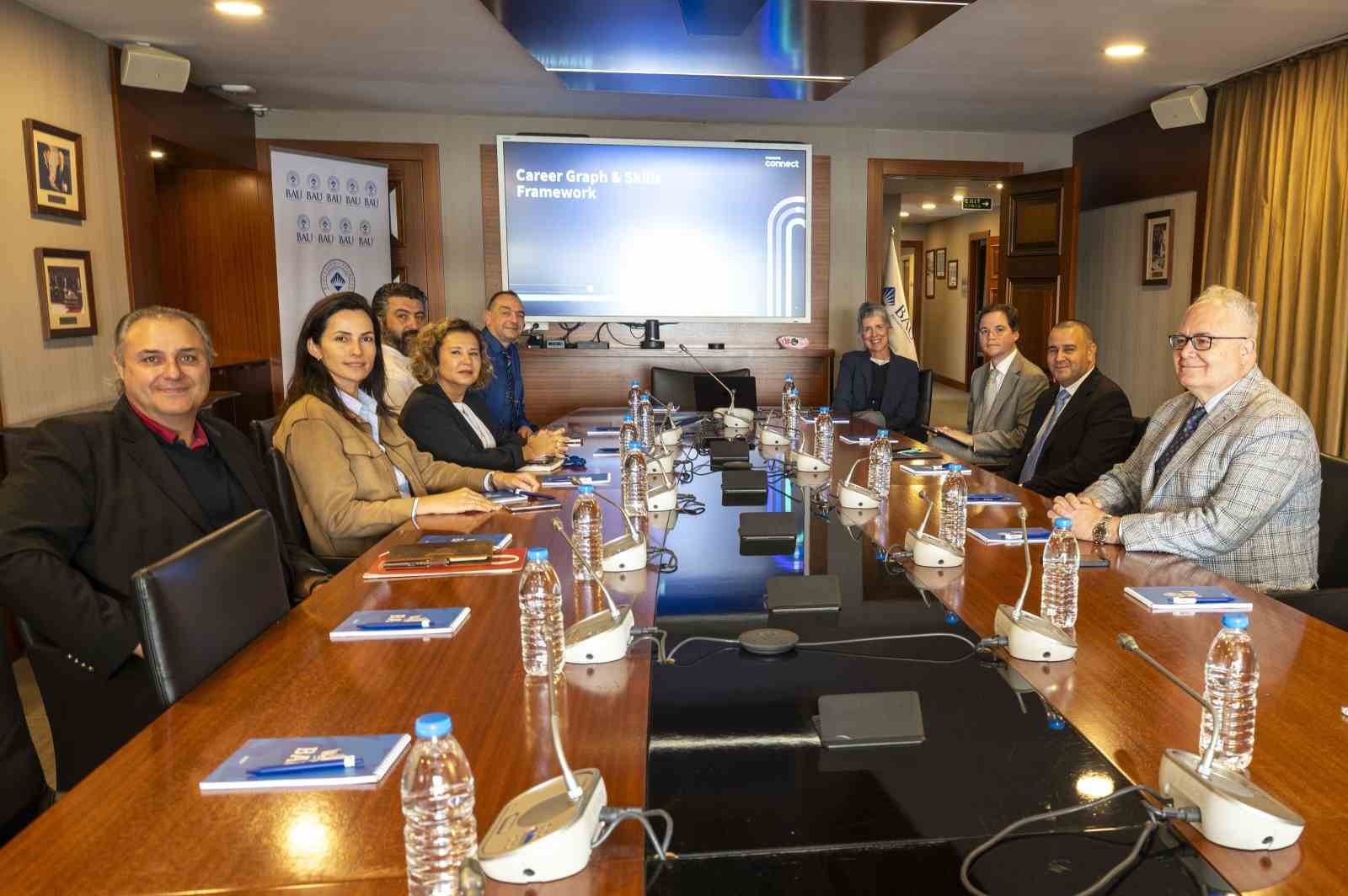 BAHÇEŞEHİR ÜNİVERSİTESİ, KÜRESEL ÇEVRİMİÇİ ÖĞRENME PLATFORMU COURSERA’YLA YÜRÜTTÜĞÜ İKİ YILLIK İŞ...