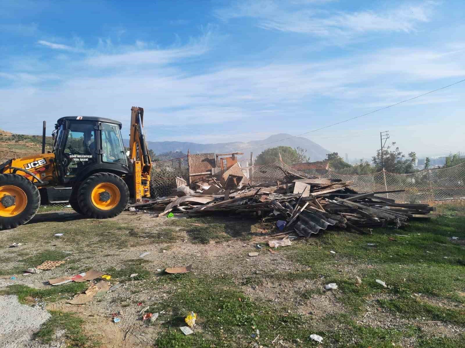 BAŞIBOŞ KEÇİ MÜCADELESİ