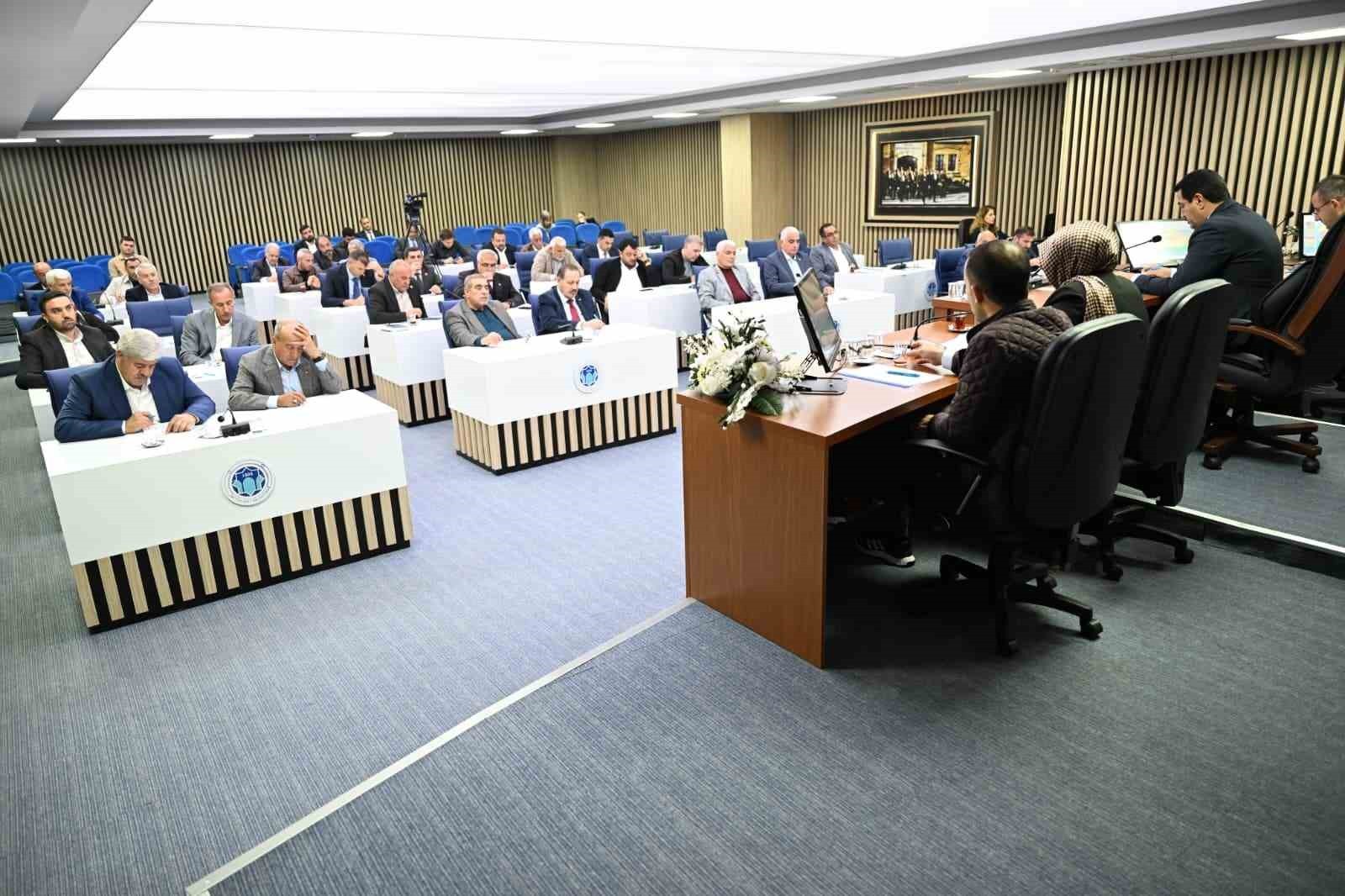 BAŞKAN BAYRAM TAŞKIN, ORDUZU VE BAHÇEBAŞI BÖLGELERİNDE KONUT TESLİMLERİNİN BAŞLADIĞINI, YENİ ÇARŞI...