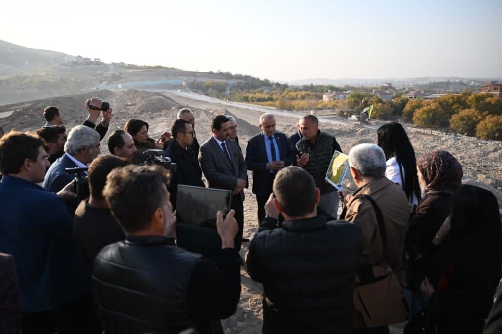 BAŞKAN TAŞKIN : "BATTALGAZİ’NİN HER NOKTASINDA KALICI ESERLER YÜKSELİYOR"
