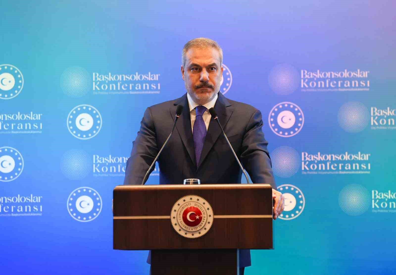 BAŞKONSOLOSLARA HİTAP EDEN BAKAN FİDAN, "2023 YILINDAN İTİBAREN 750’Yİ AŞKIN IRKÇILIK, YABANCI...