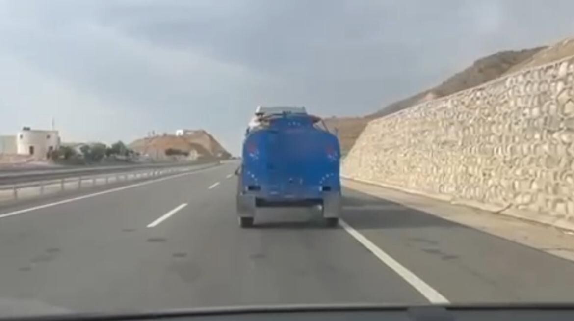 BATMAN'DA TARIMSAL BAHÇELERİ SULAMADA KULLANILAN SU TANKERİNDEN ÇIKANLAR POLİSİ ŞAŞKINA ÇEVİRDİ....