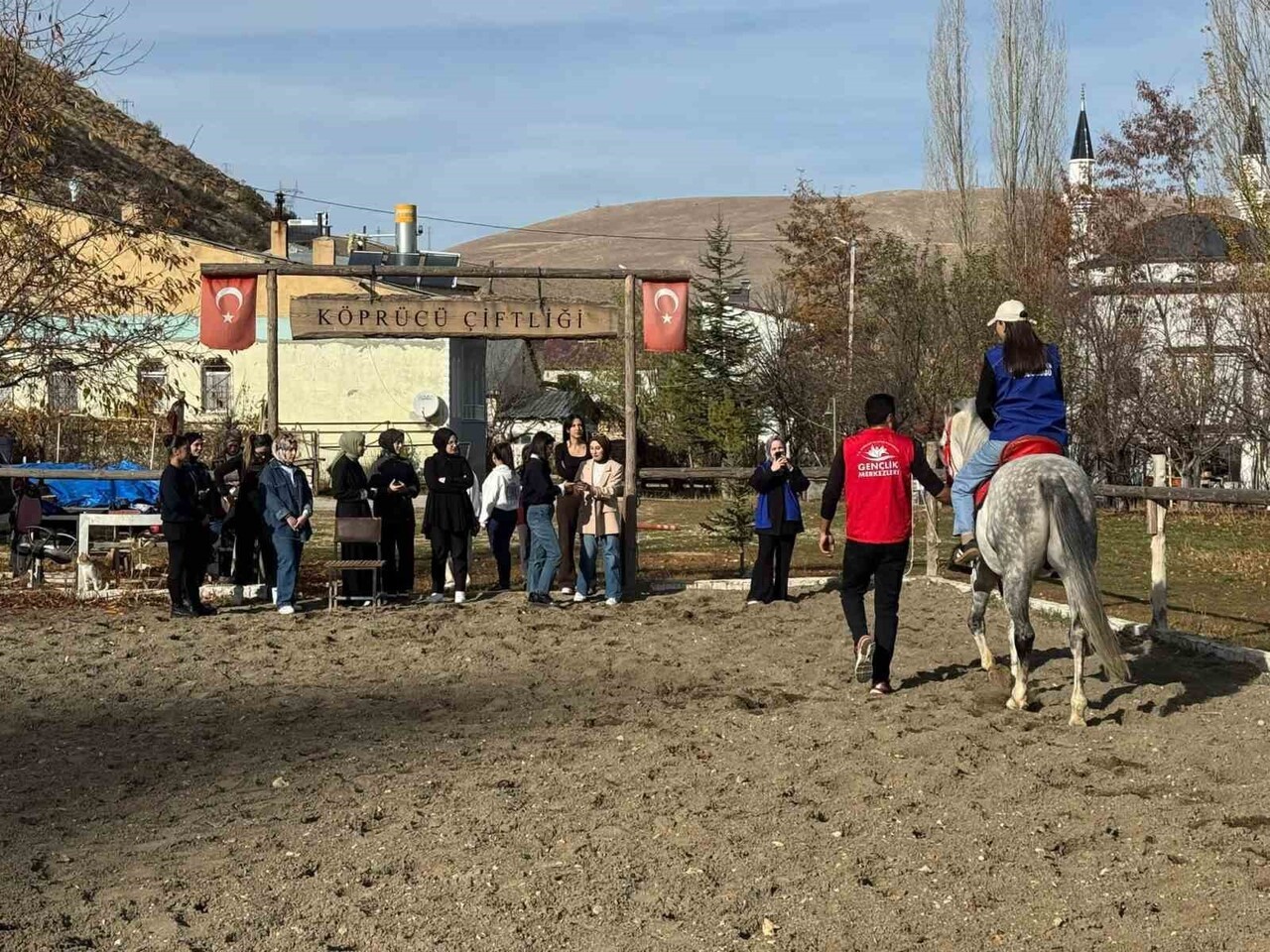 BAYBURT'TA BAĞIMLILIKLA MÜCADELE KAPSAMINDA DOĞA ETKİNLİKLERİ DÜZENLENDİ